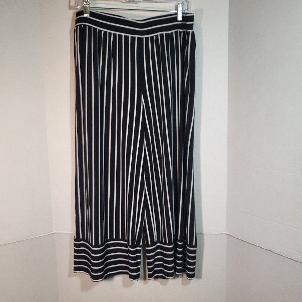 Studio by d&co Women's Wide Leg Striped Capris Size Large Black & White Stripes - Picture 1 of 8